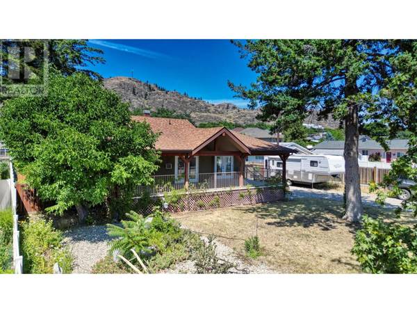 5870 Okanagan Street, Oliver, BC V0H1T0