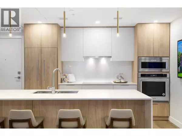 Kamloops, BC V2H1T7,460 NICOLA ST #2203