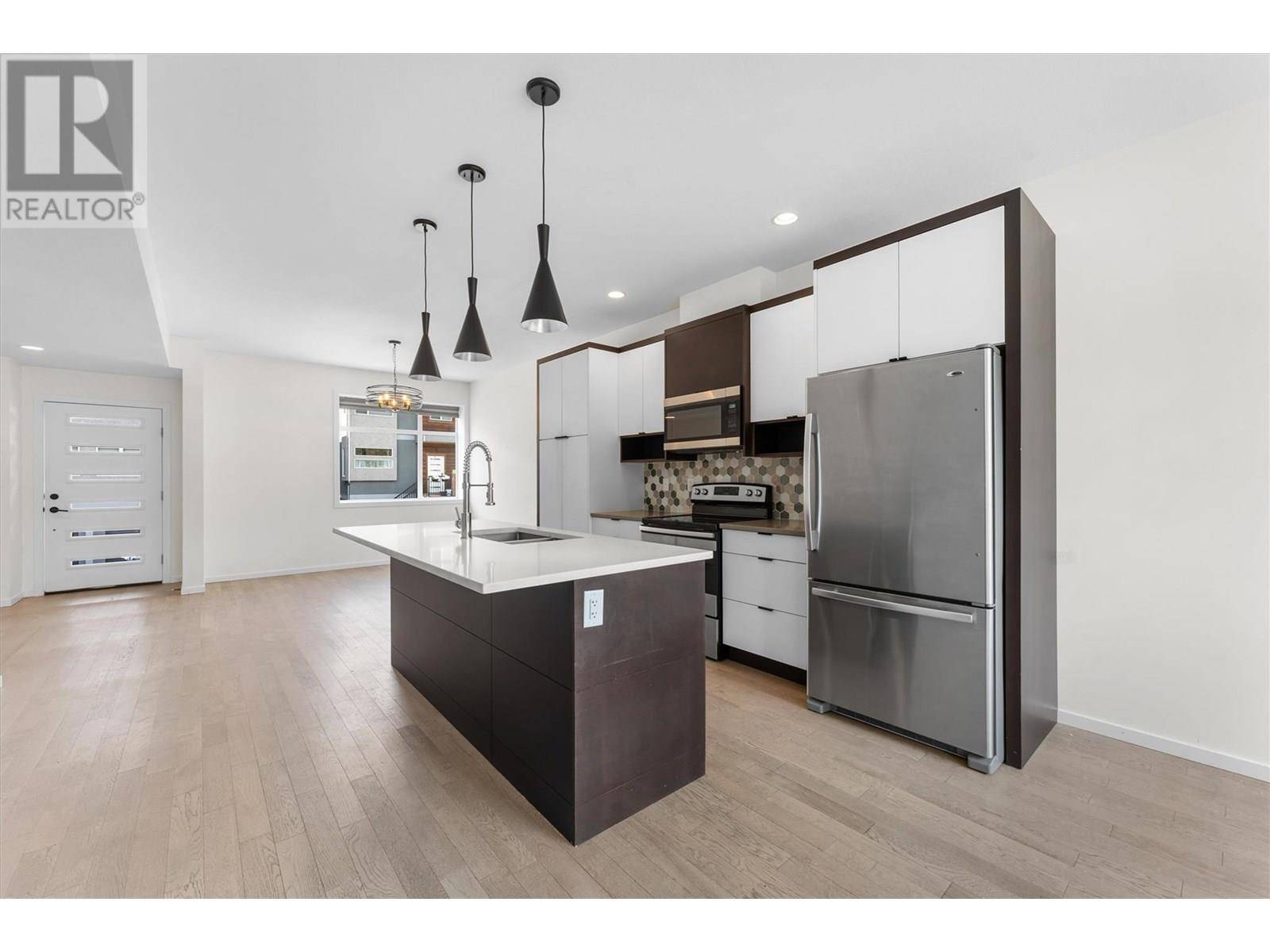 Vernon, BC V1T7R3,5400 Willow DR #2