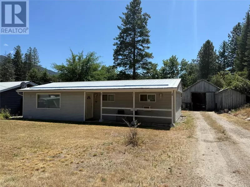 1544 Burger Road, Christina Lake, BC V0H1E0