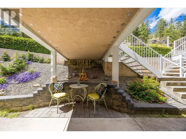 Peachland, BC V0H1X5,4630A Ponderosa DR #102