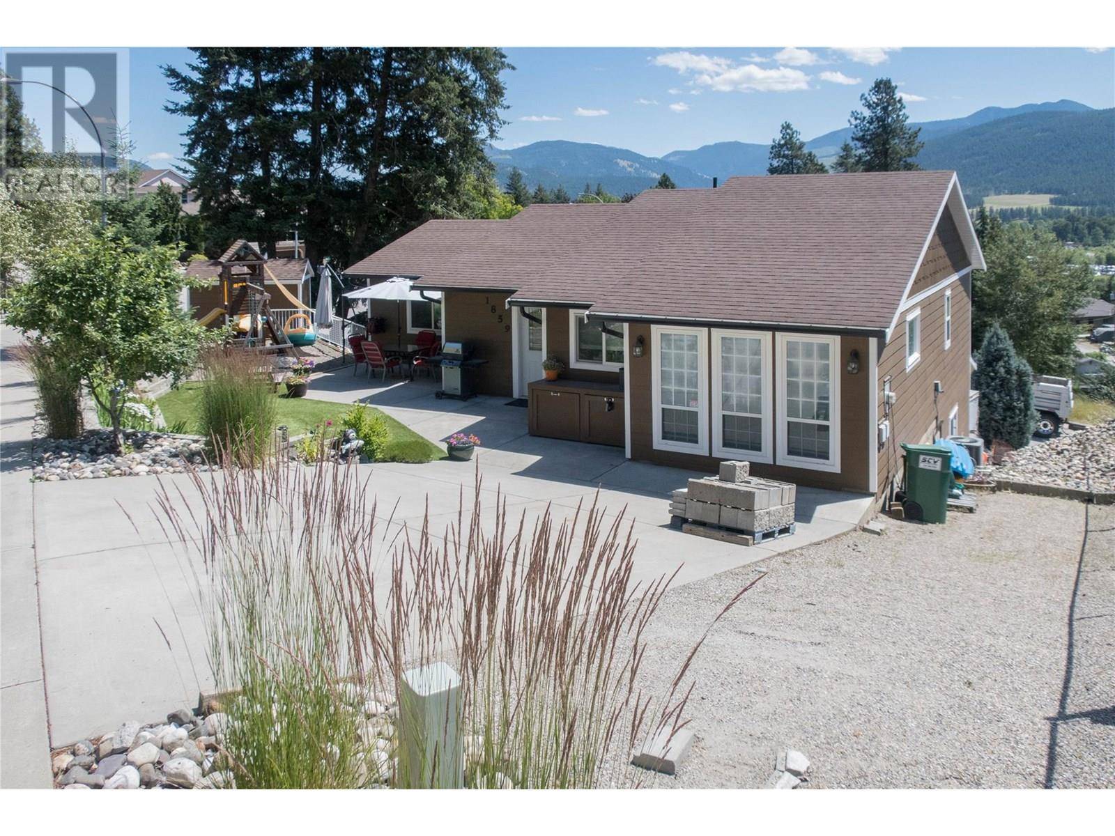 1859 Schunter Drive, Lumby, BC V0E2G0