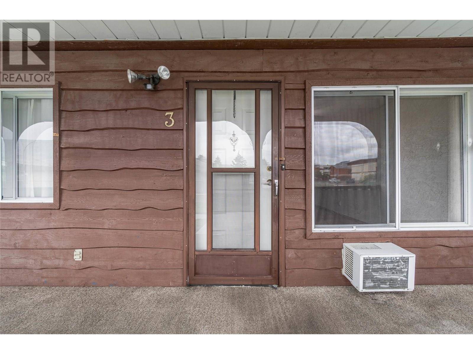 Oliver, BC V0H1T0,5862 Airport ST #3