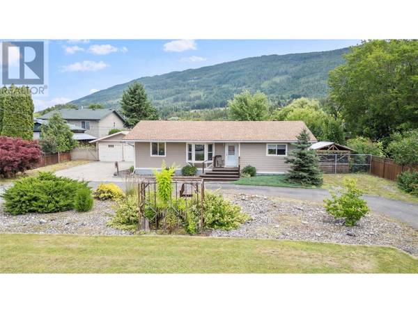 Salmon Arm, BC V0E1K0,7250 52 Street NE