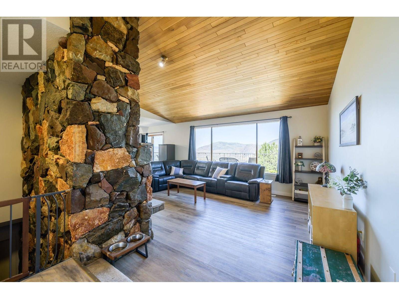 Kamloops, BC V2E1Z4,356 Gleneagles Drive