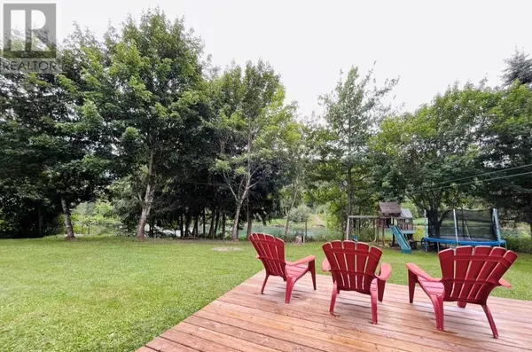 Appledale, BC V0G2J0,6450 Appledale Lower Road