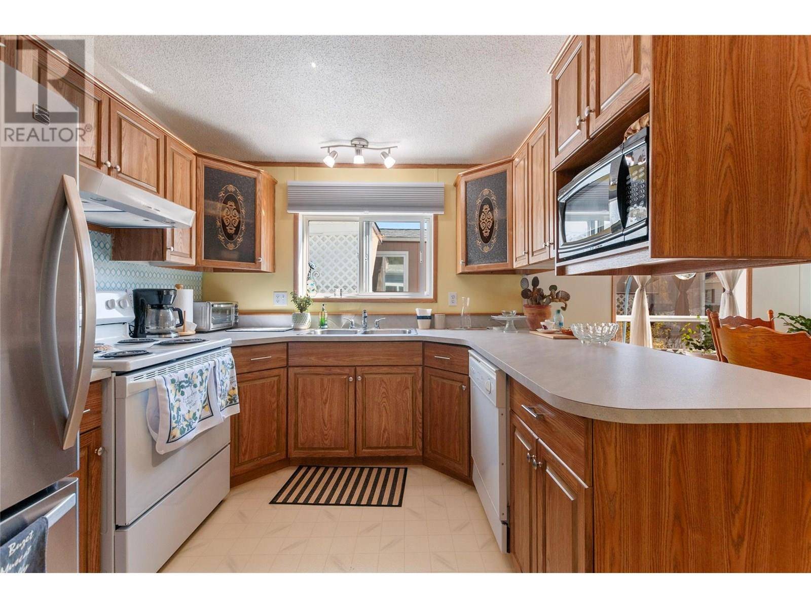 Okanagan Falls, BC V0H1R1,4505 McLean Creek RD #H6