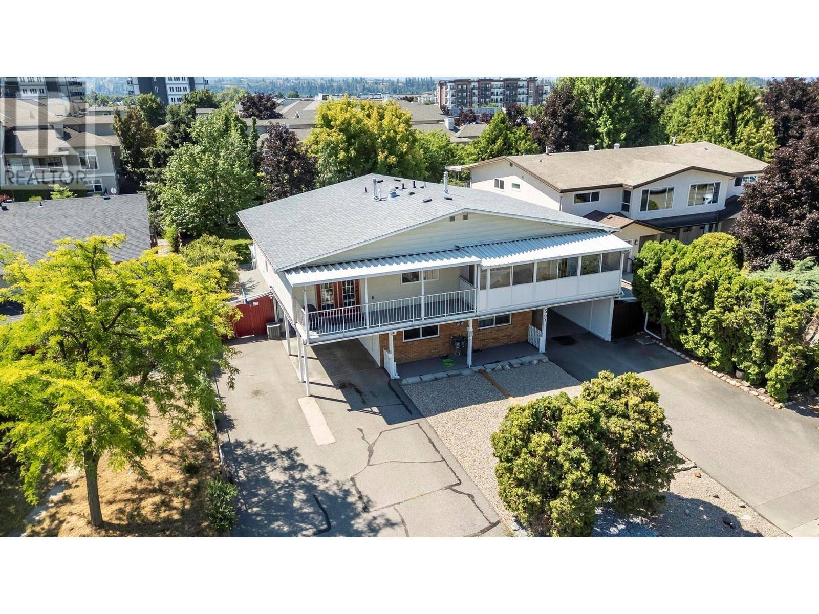 565 Chepesuik Court, Kelowna, BC V1X5S5