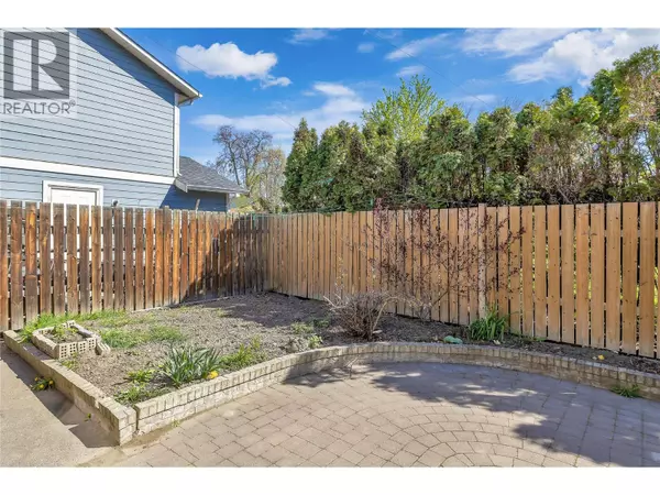 Kelowna, BC V1Y6A4,855 Saucier Avenue