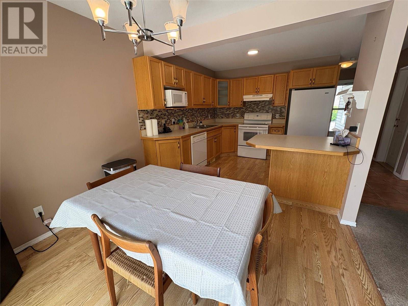 Penticton, BC V2A5J6,3462 South Main ST #3