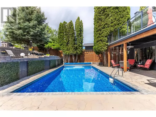 1765 CLIFFORD Avenue, Kamloops, BC V2B4G7