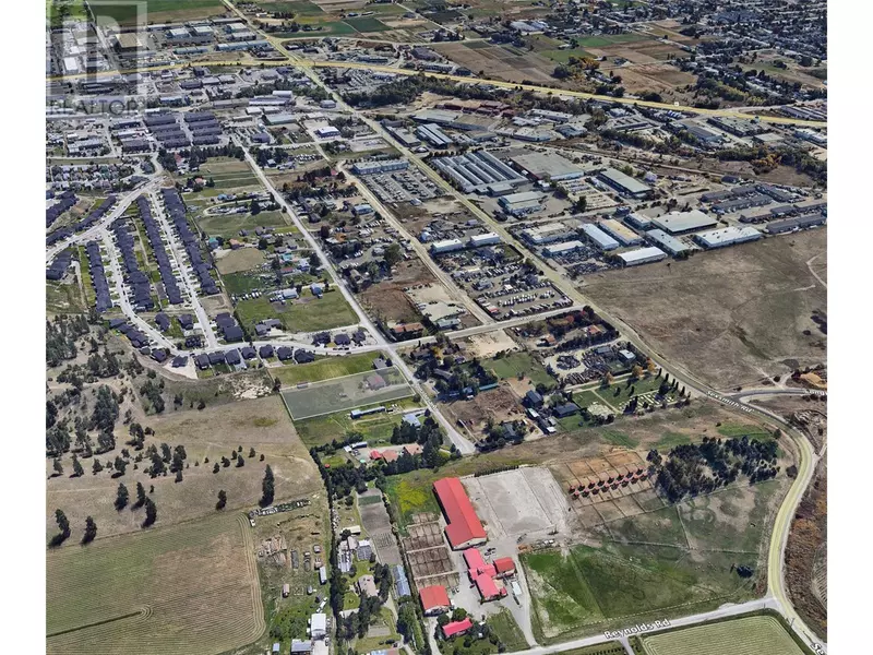 2906 Appaloosa Road, Kelowna, BC V1V2G8