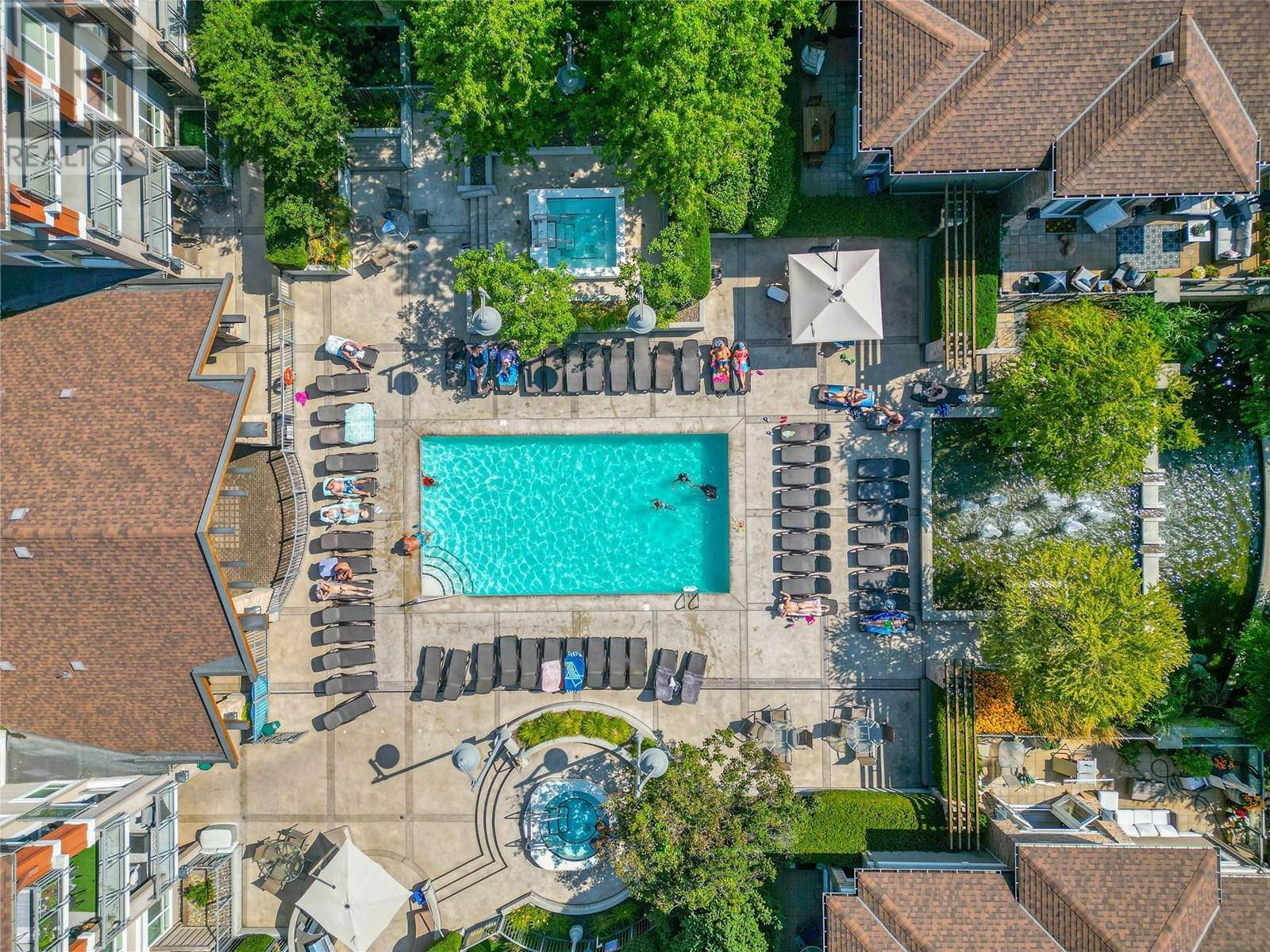 Kelowna, BC V1Y9Z4,1093 Sunset DR #105