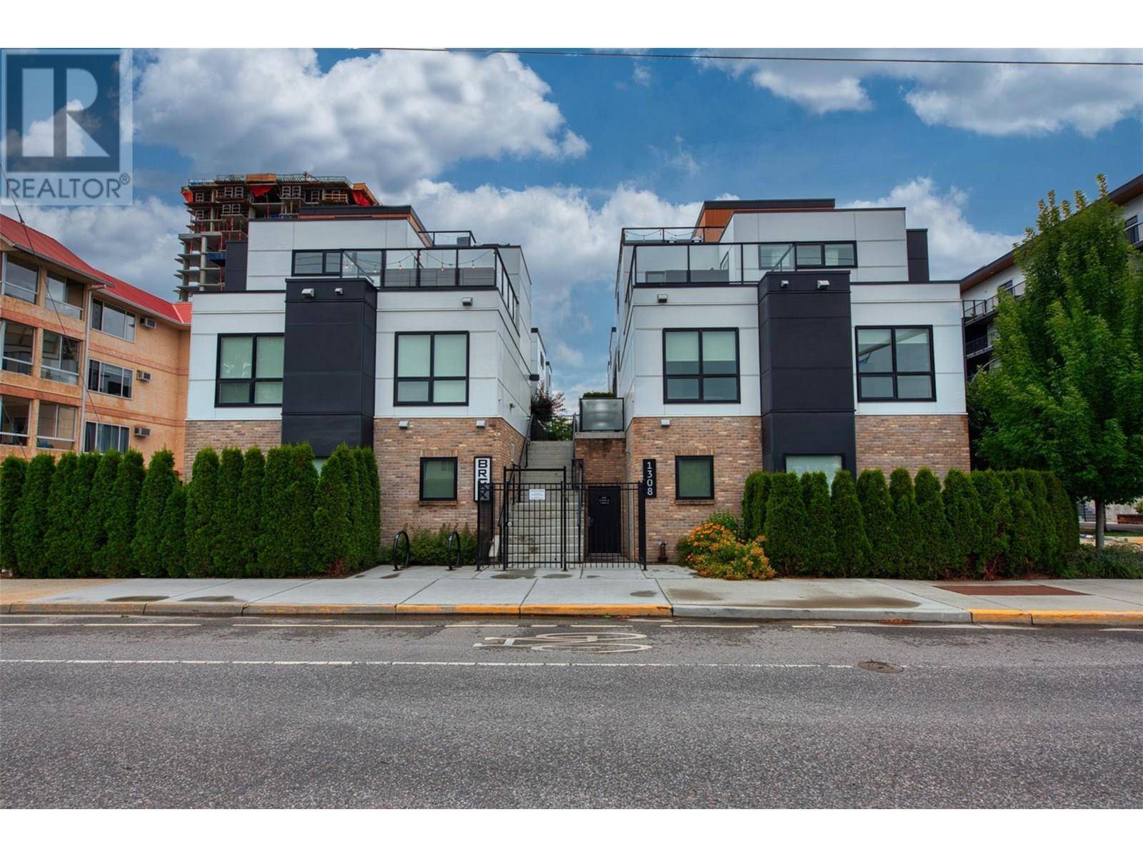 1308 Richter ST #105, Kelowna, BC V1Y2L3
