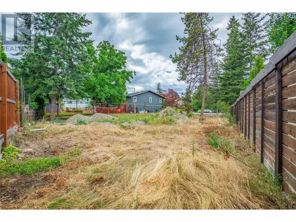 Kelowna, BC V1W1T8,Proposed Lot Elm Road