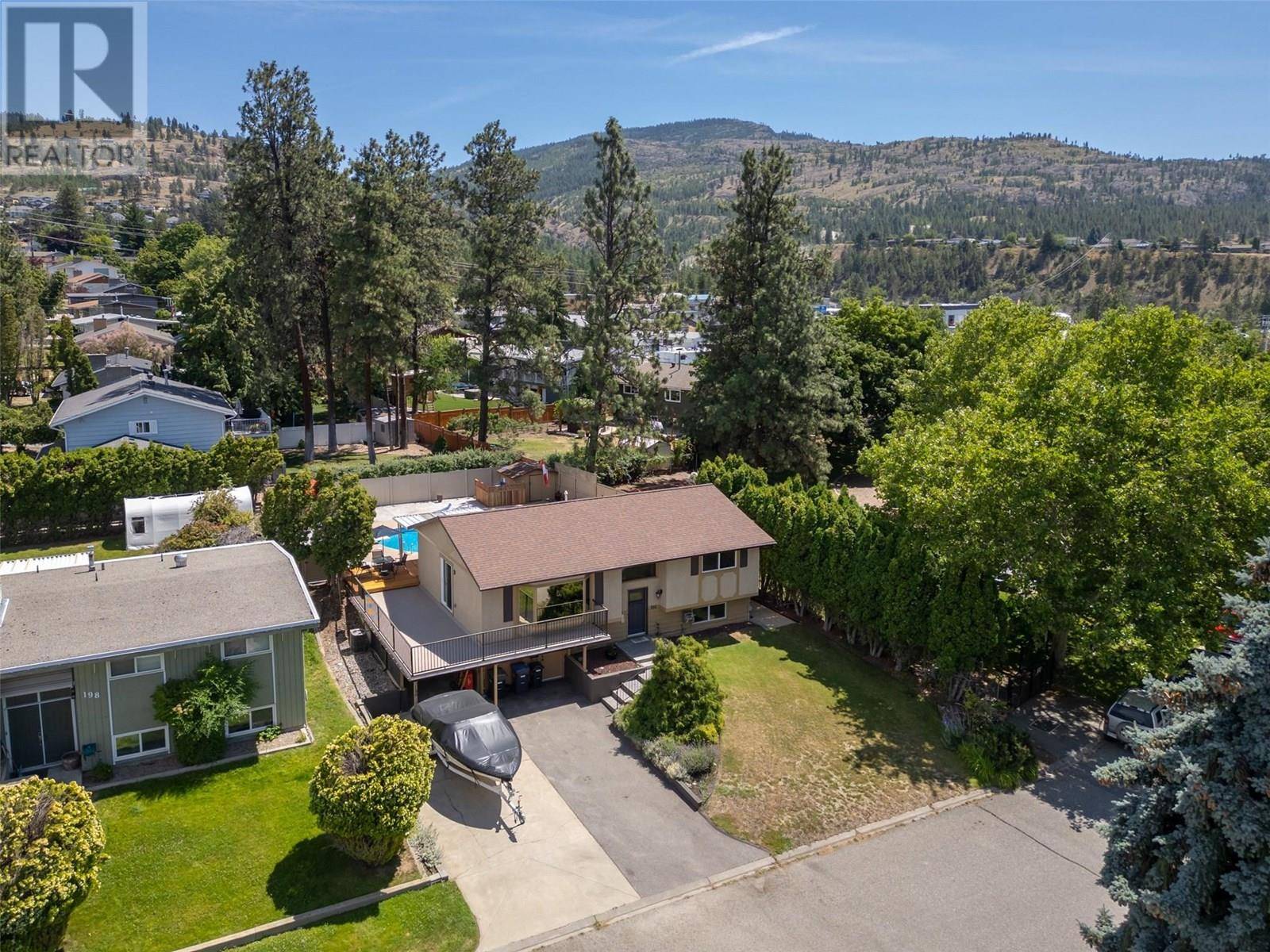 186 Dunant Crescent, Penticton, BC V2A3G2