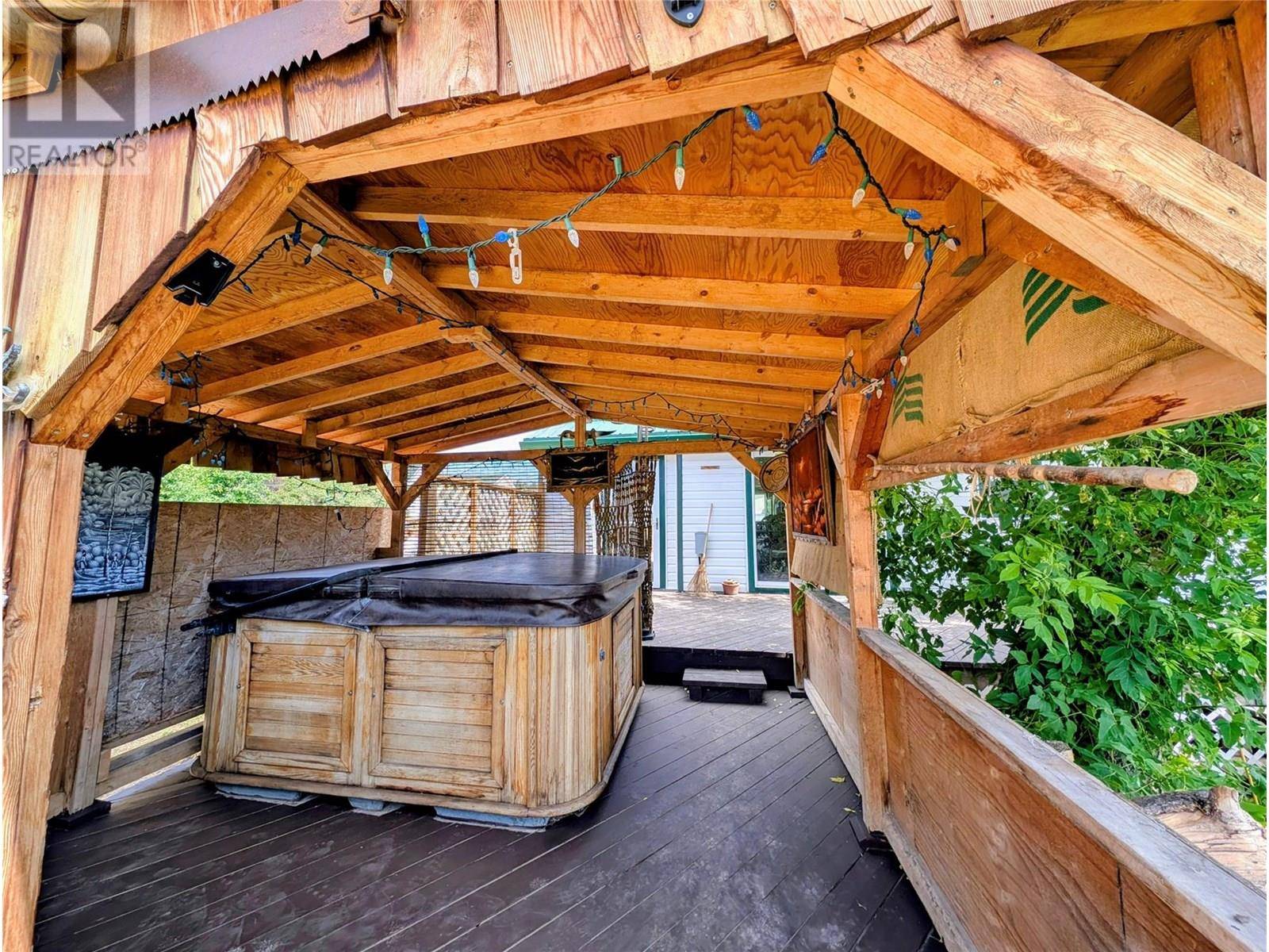 Clinton, BC V0K1K0,311 Dewdney Avenue