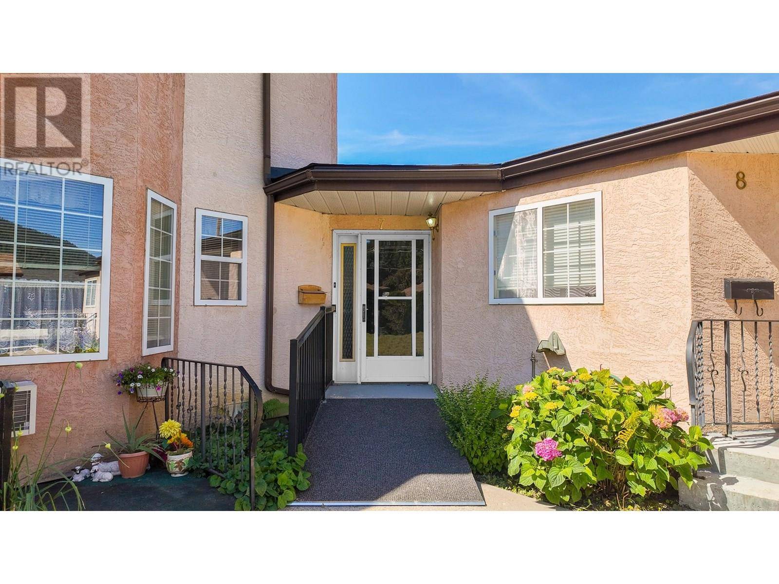 1907 Pine ST #7, Creston, BC V0B1G5