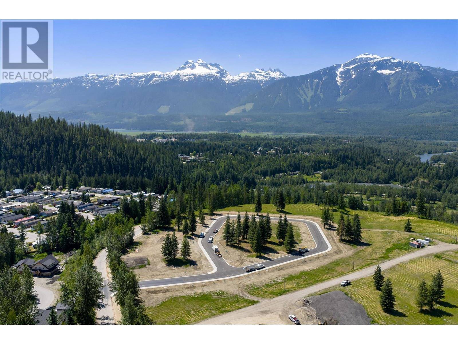 Proposed Lot 17 Meadow Place, Revelstoke, BC V0E2S0