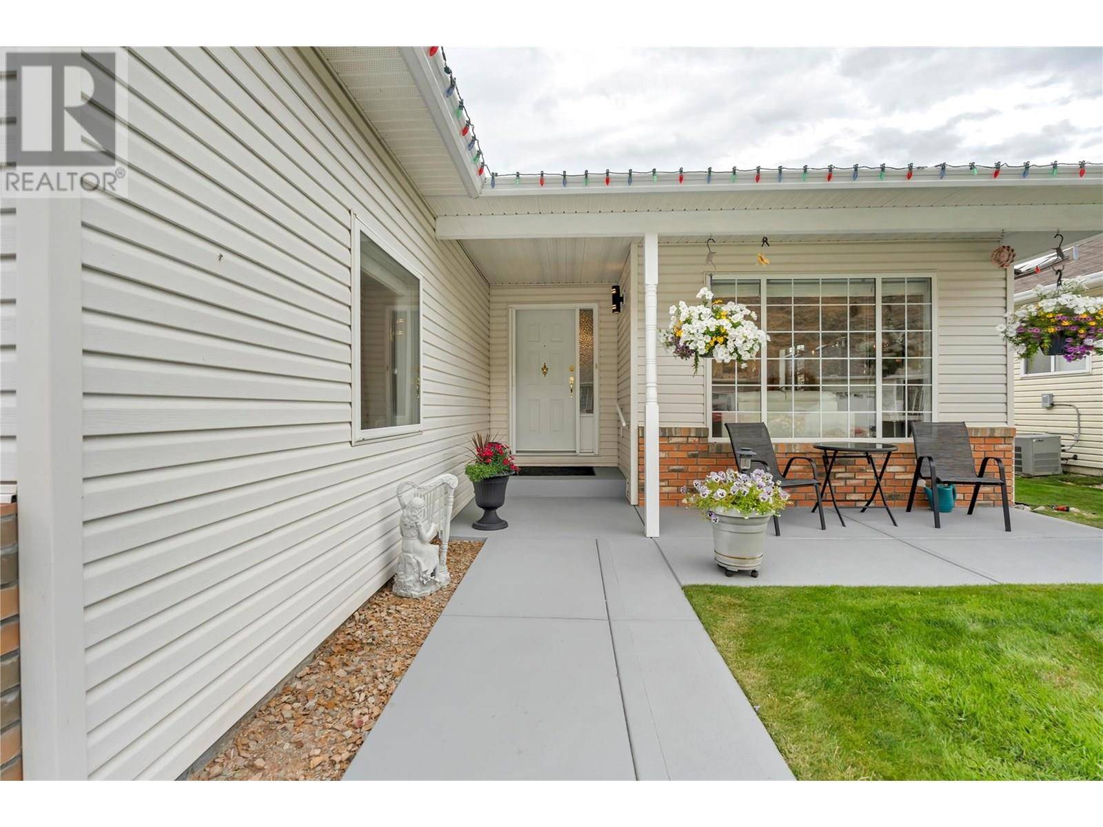 Penticton, BC V2A8N7,518 RED WING Drive