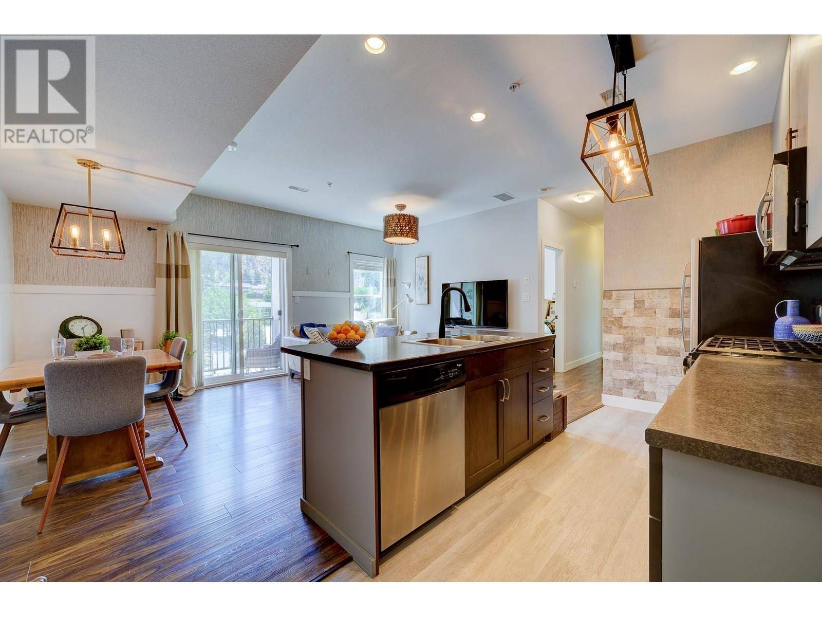 Kamloops, BC V2C0C7,5170 DALLAS DR #308