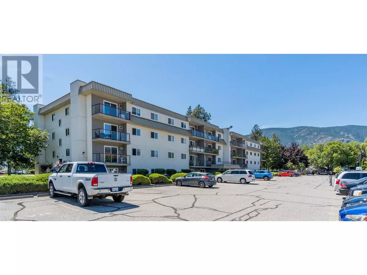 Penticton, BC V2A7L1,110 Skaha PL #405