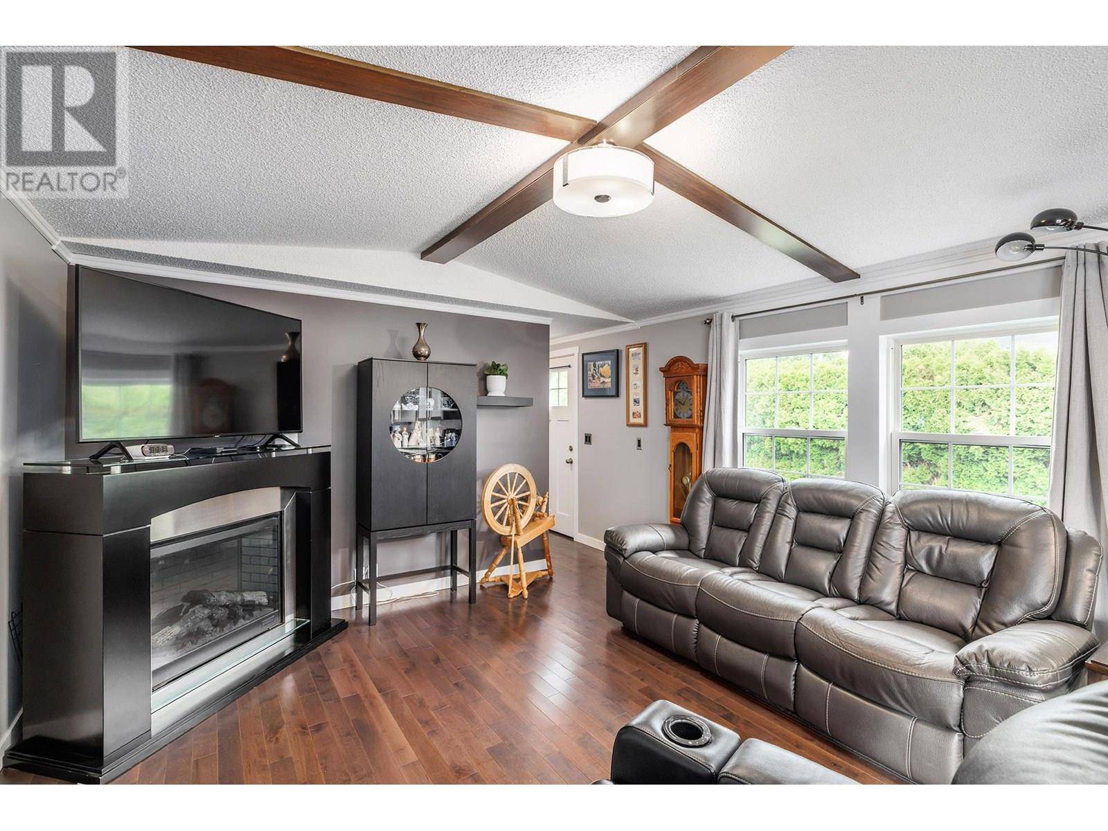 Westbank, BC V4T1L2,3381 Village Green WAY #70