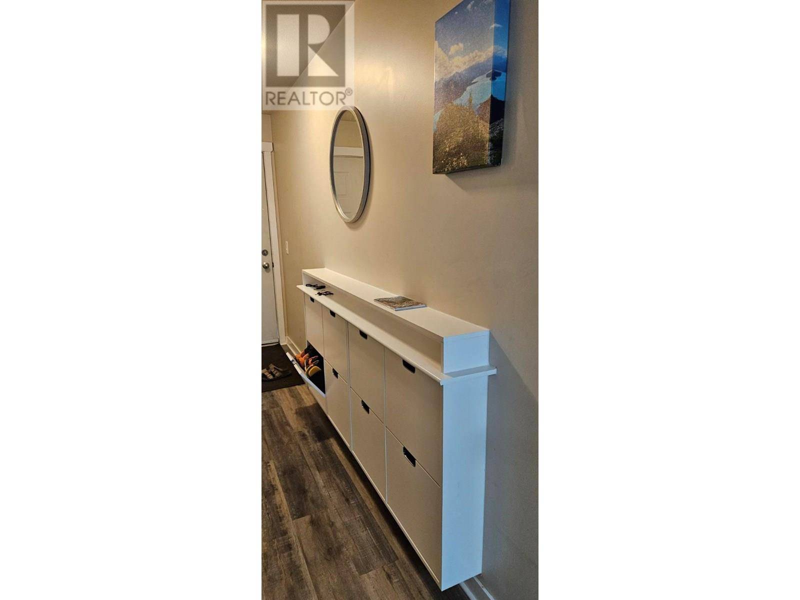 Kelowna, BC V1V2C5,1475 Glenmore RD North #105A