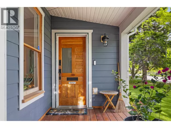 Kelowna, BC V1Y6L9,784 Lawrence Avenue