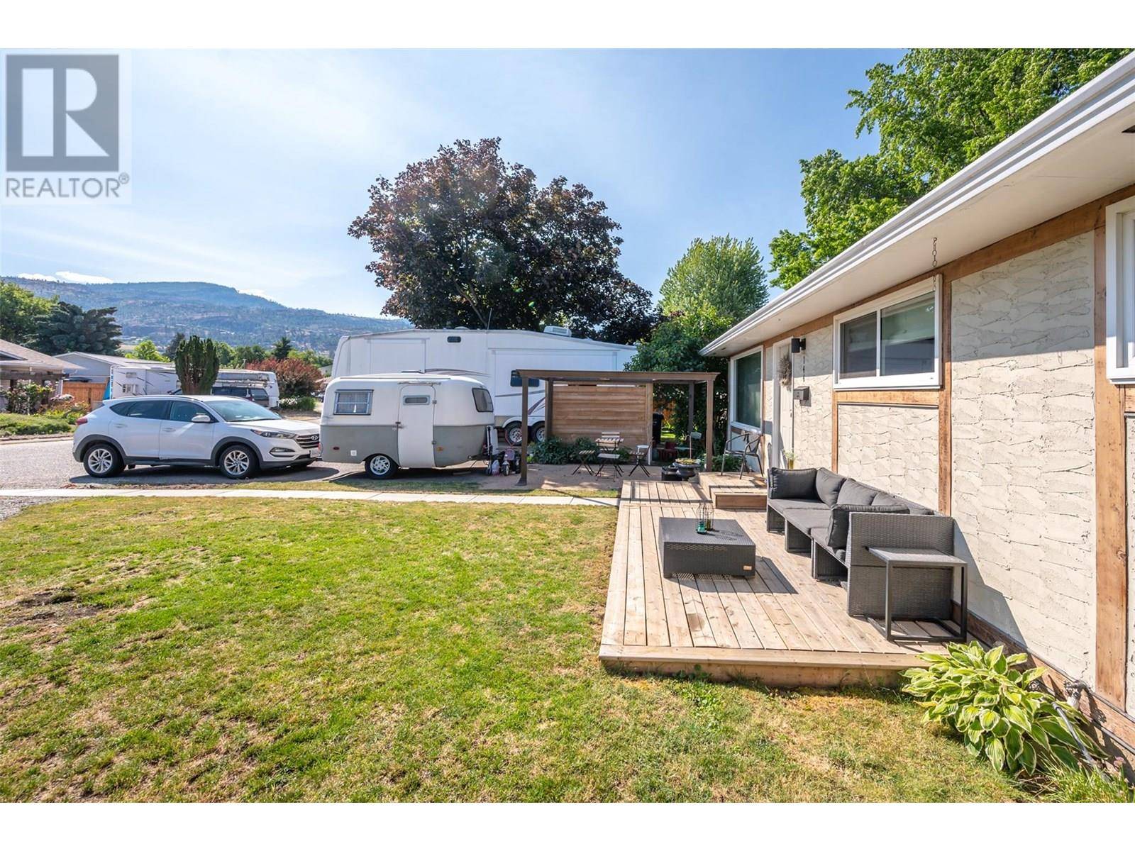 Penticton, BC V2A6R4,144 AYRES Crescent