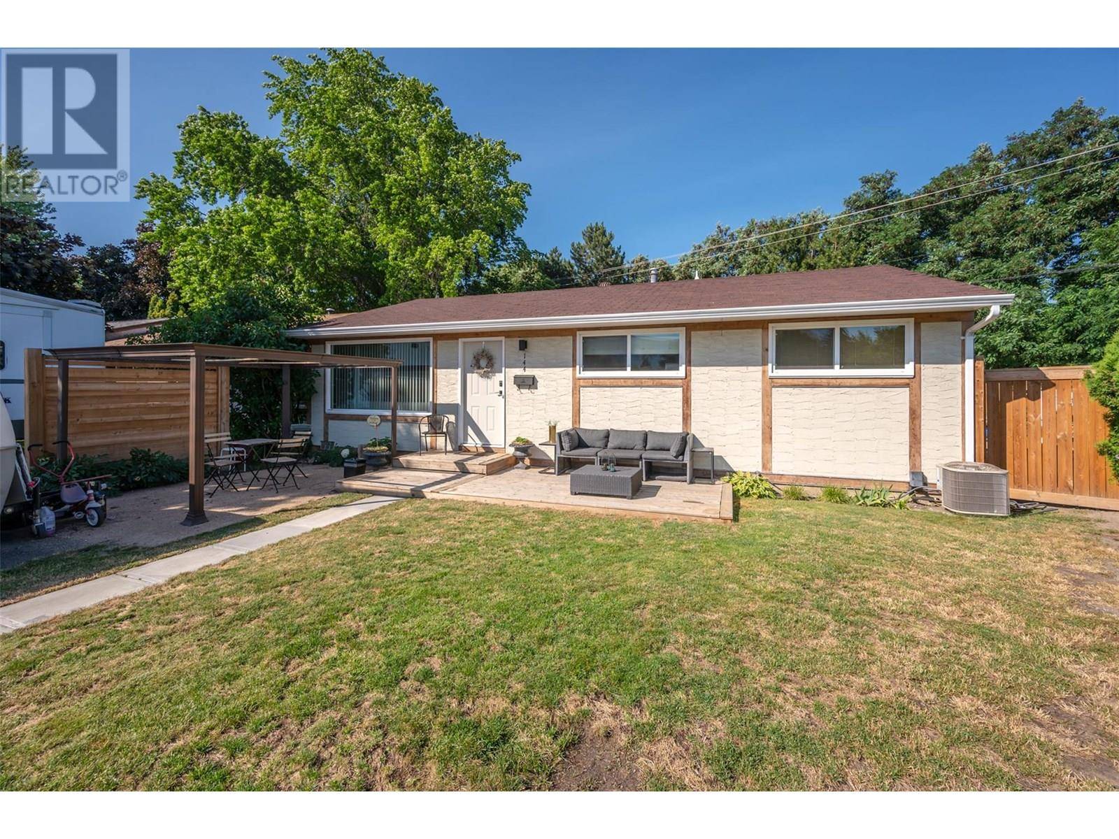 Penticton, BC V2A6R4,144 AYRES Crescent