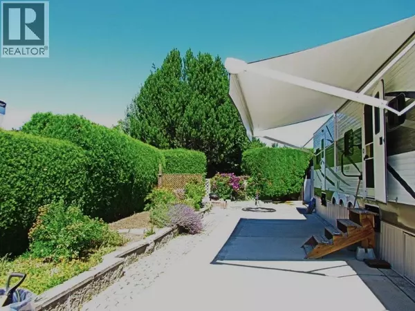 Kelowna, BC V4V1P4,415 Commonwealth RD #301