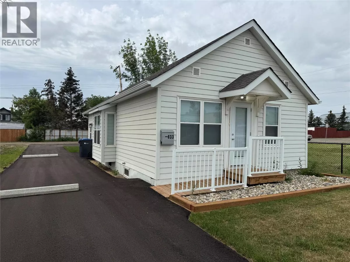 Dawson Creek, BC V1G2G2,833 103 Avenue