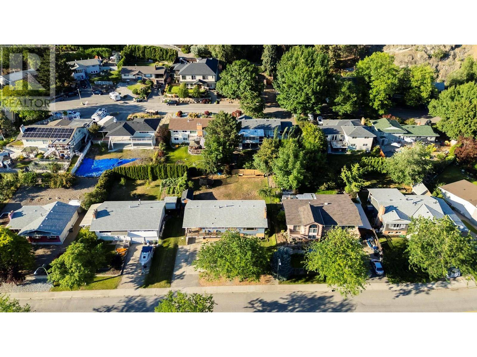 Kelowna, BC V1Y7G8,1154 Mountain Avenue