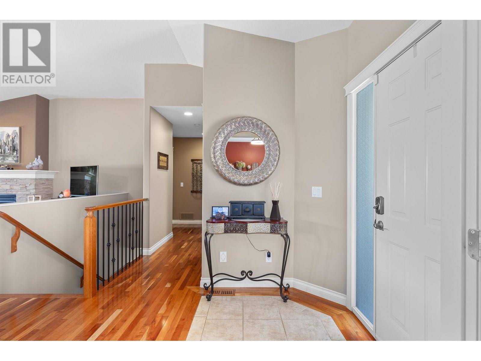 Kelowna, BC V1V2S8,2455 Quail Ridge BLVD #229