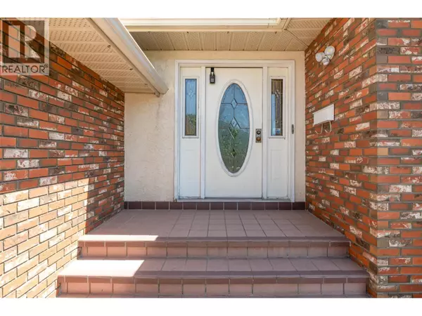West Kelowna, BC V1Z1W2,2529 Thacker Drive