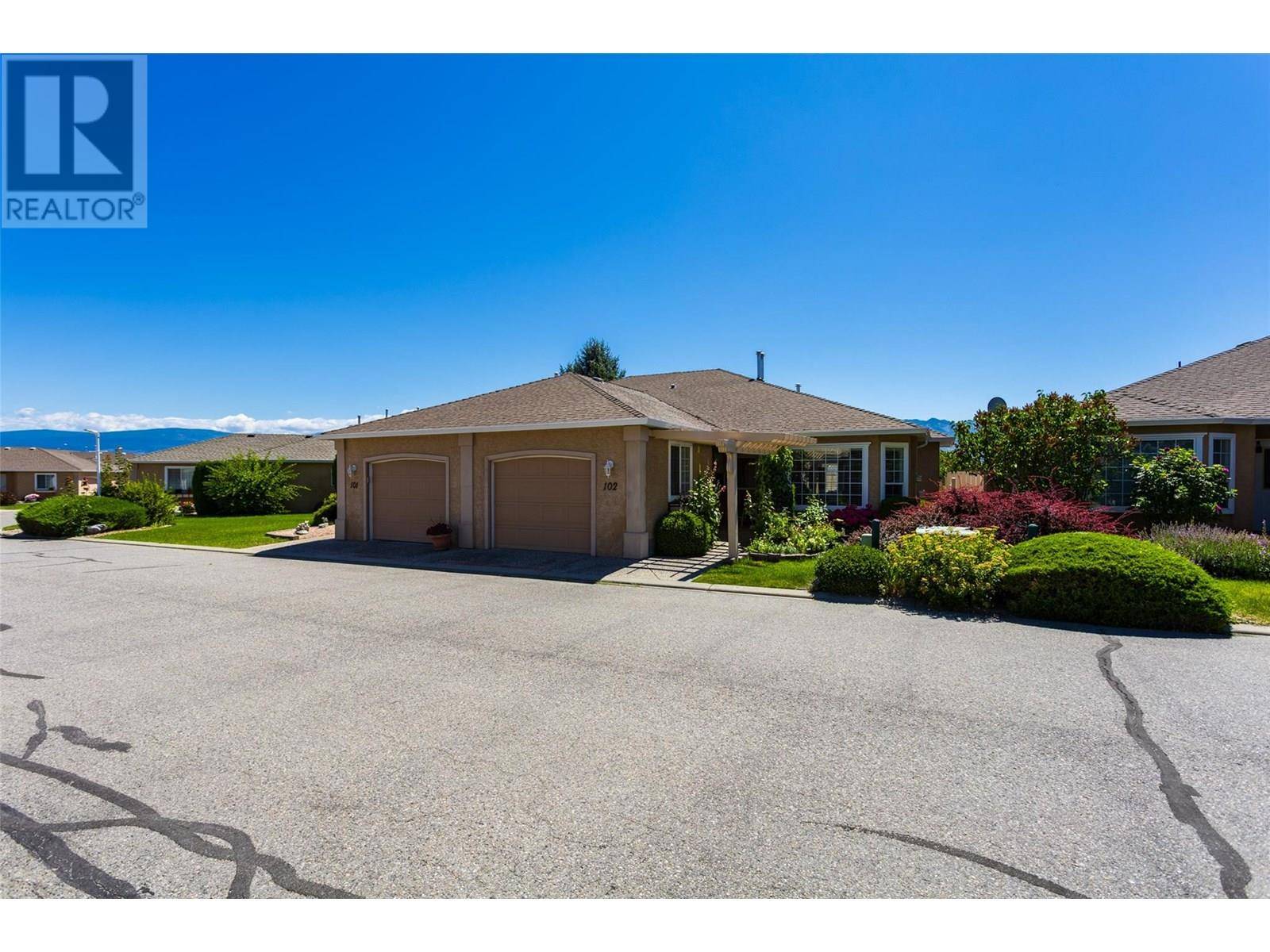 2250 Louie DR #102, Westbank, BC V4T2M6