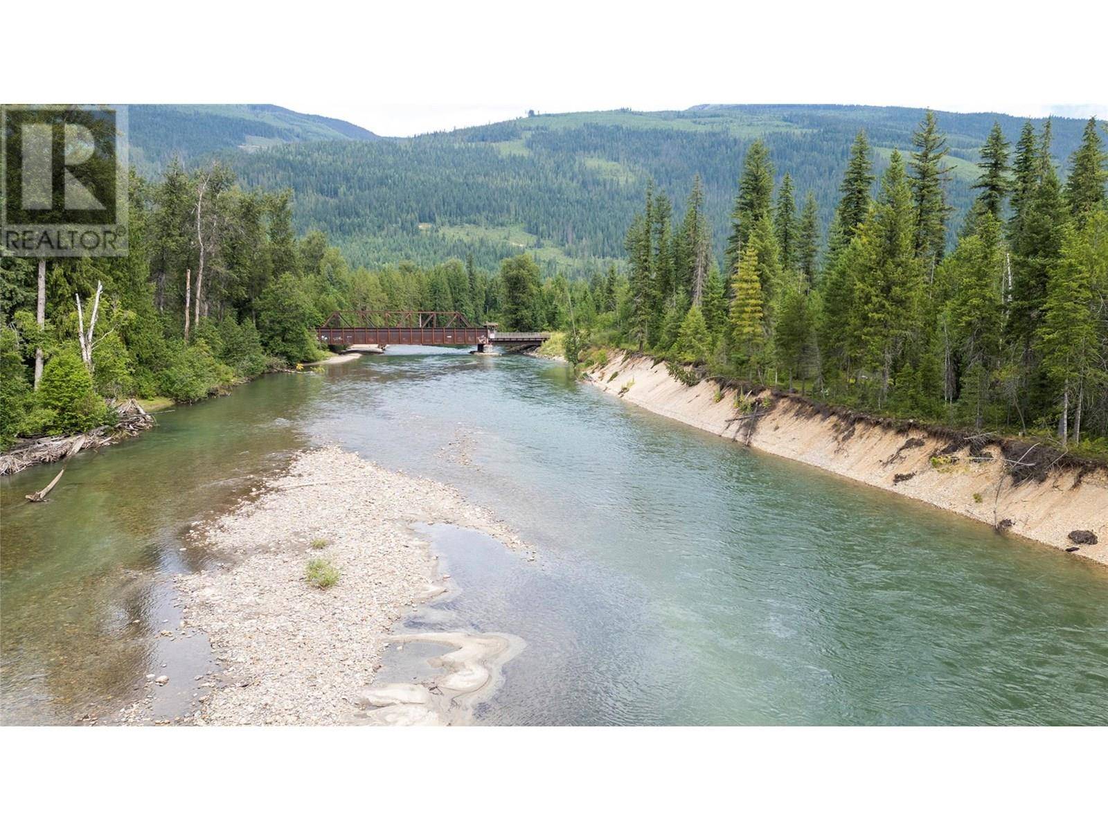 Malakwa, BC V0E2J0,4024 Finucane-Rokosh Road