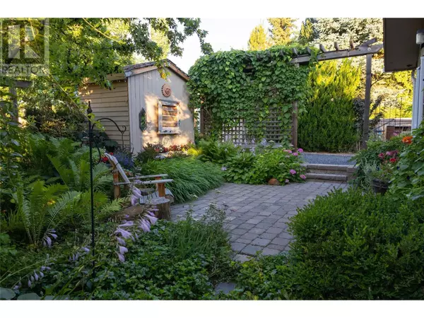 Kelowna, BC V1P1G9,2351 Gallagher Road