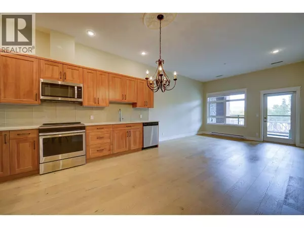 Kamloops, BC V2C1W3,568 LORNE ST #102