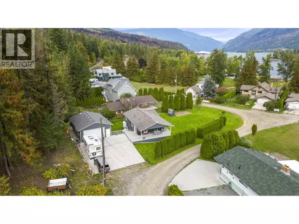 8758 HOLDING RD #17, Adams Lake, BC V0E1M2