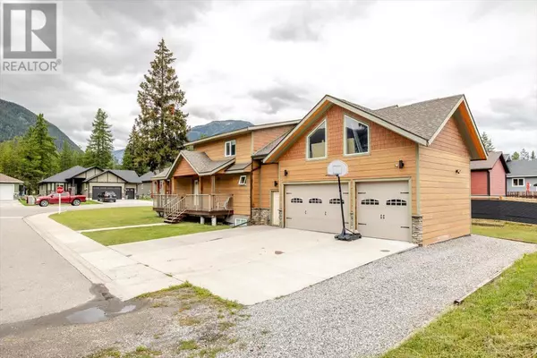 Sparwood, BC V0B2G2,2074 GOLDEN EAGLE Drive