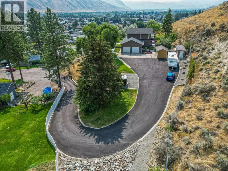 3084 DOHM Road, Kamloops, BC V2B7L8
