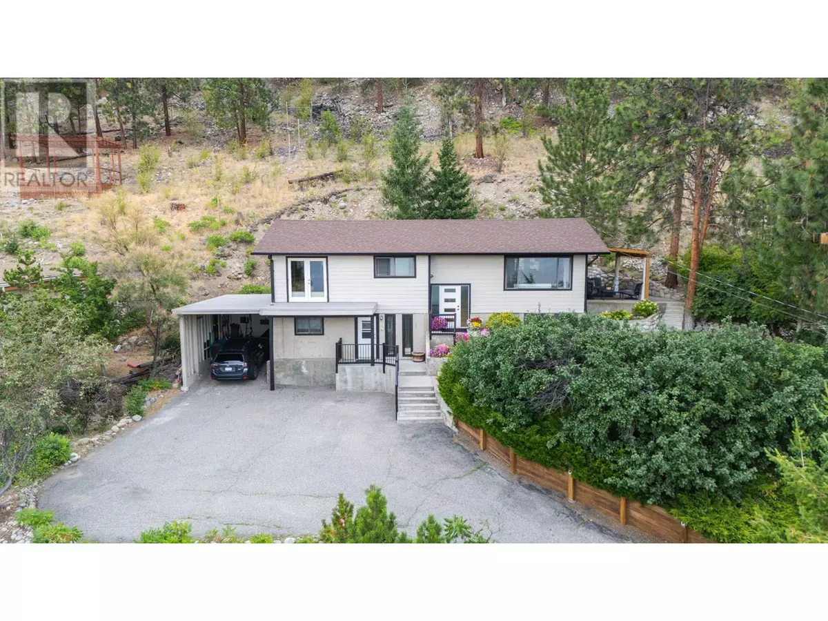 Peachland, BC V0H1X5,4206 4th Avenue
