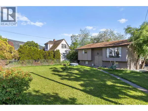 Vernon, BC V1T2H8,1502 32 Avenue