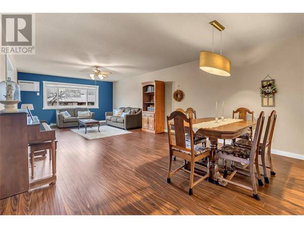 1820 Atkinson ST #207, Penticton, BC V2A7M6