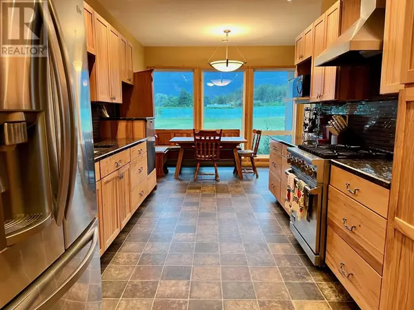 Erickson, BC V0B1G1,802 25th Avenue S