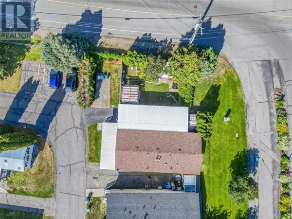 Kamloops, BC V2B6W7,2400 OAKDALE WAY #228