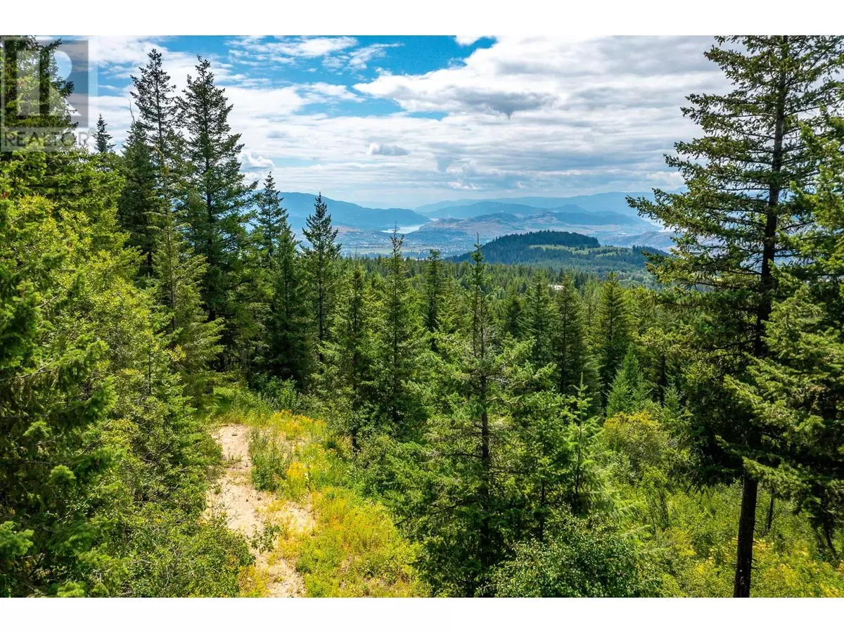 Vernon, BC V1B3M9,7928 Aspen Road