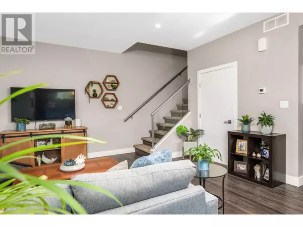 Vernon, BC V1T3P5,1804 46 AVE #1